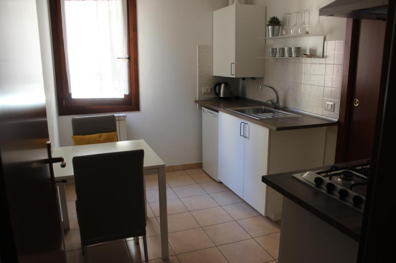 Casa Vacanze Giorgetta 2-3 Piano Chioggia Buitenkant foto